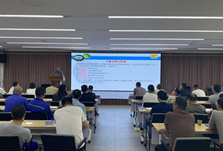 河南省老科协举办“银龄助企行动”暨“老专家企业行”启动仪式和首站活动