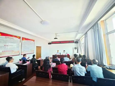 北京市老年志愿者协会银龄志愿服务宣讲团正式成立，凌先有被聘为银龄志愿服务宣讲团团长