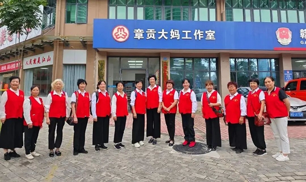 以银发力量深度参与基层社会治理